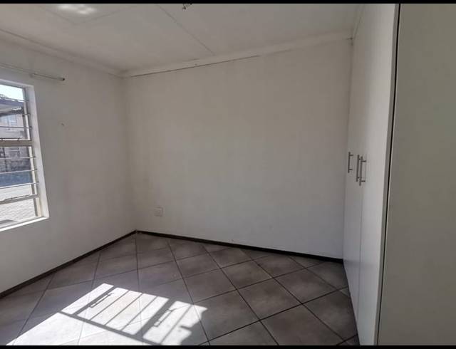 2 BEDROOM SIMPLEX FOR SALE IN ALBERTSDAL